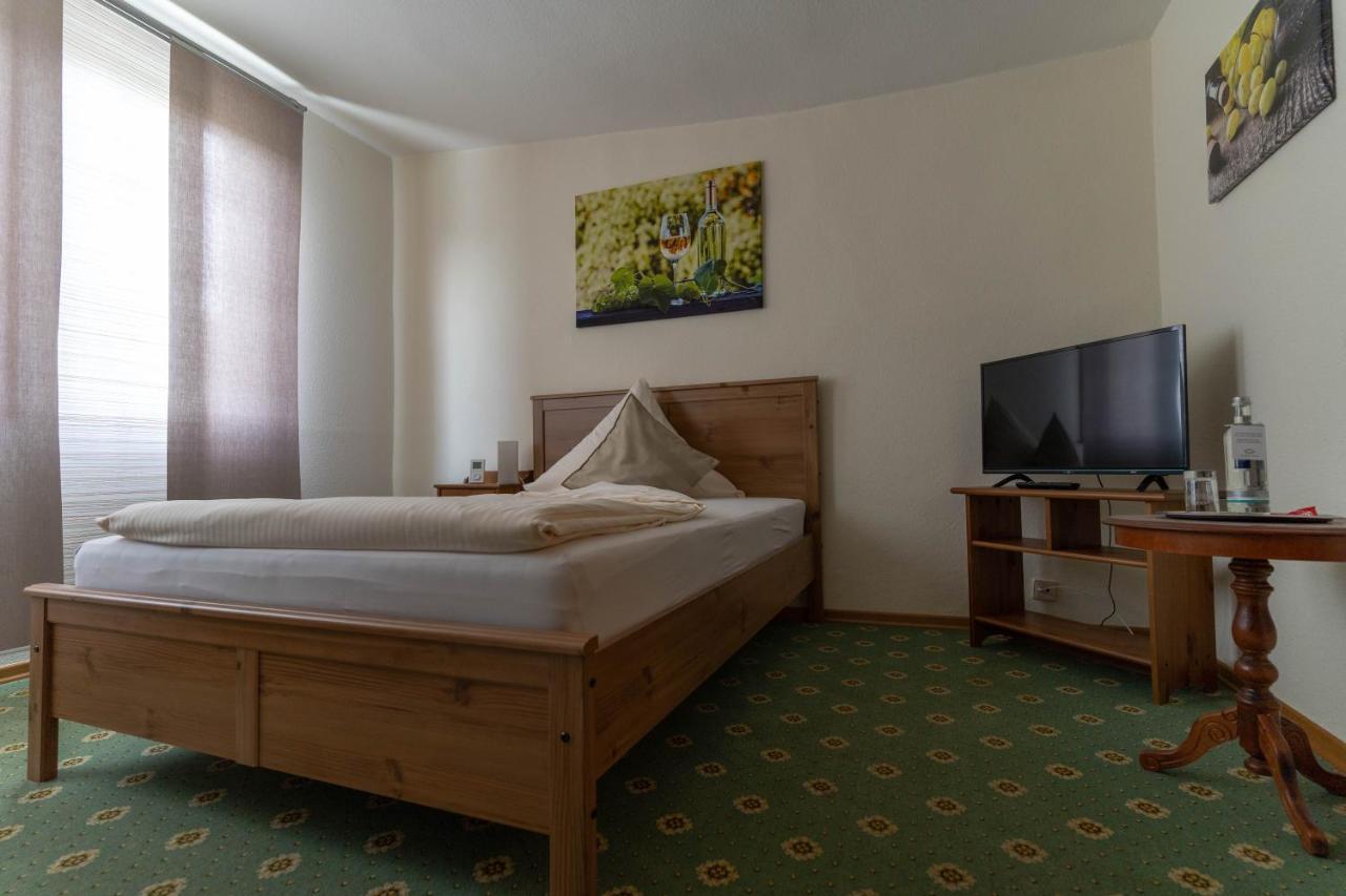 Weingut Stassen Hotel Oberheimbach Екстериор снимка