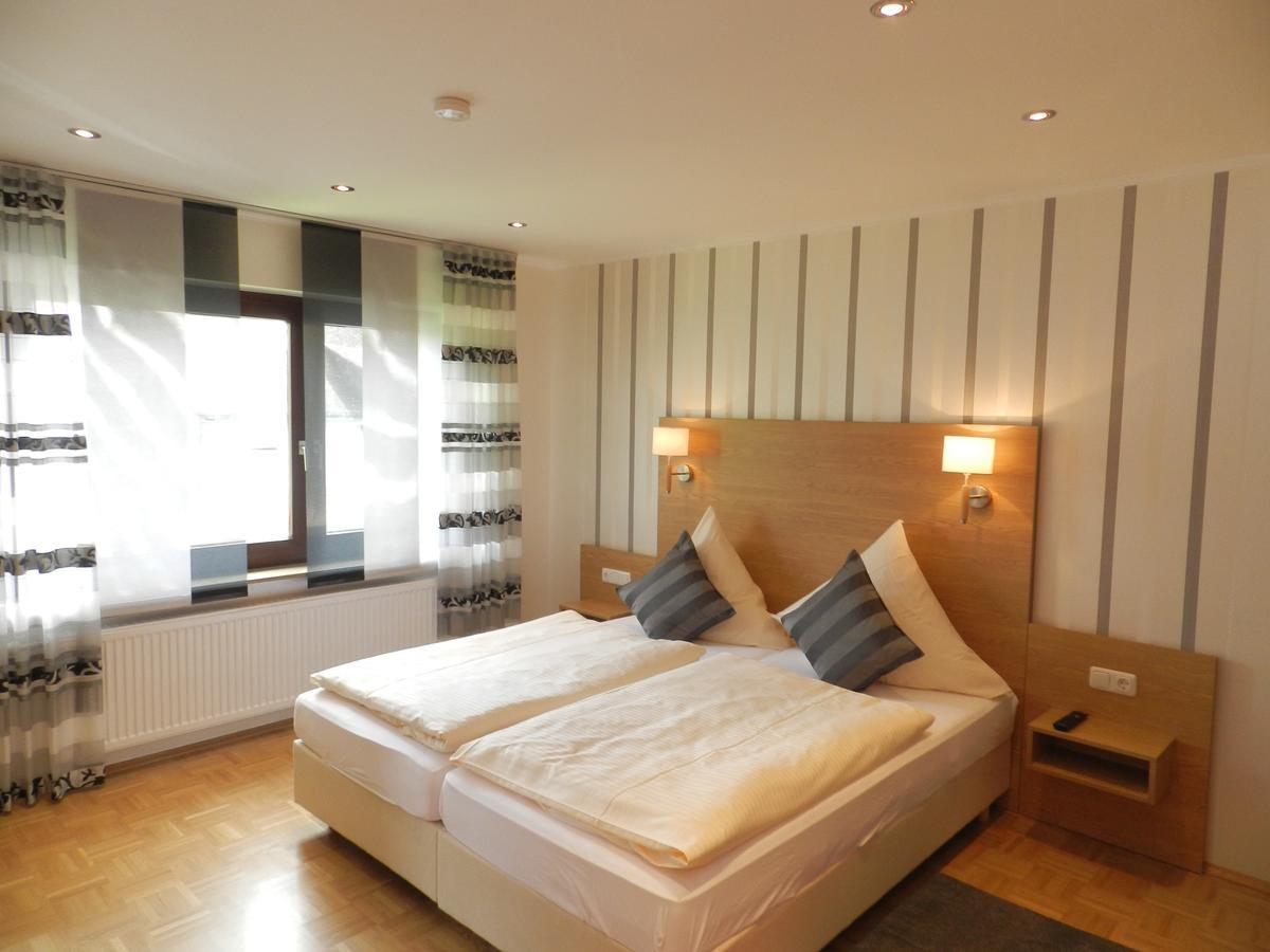 Weingut Stassen Hotel Oberheimbach Екстериор снимка