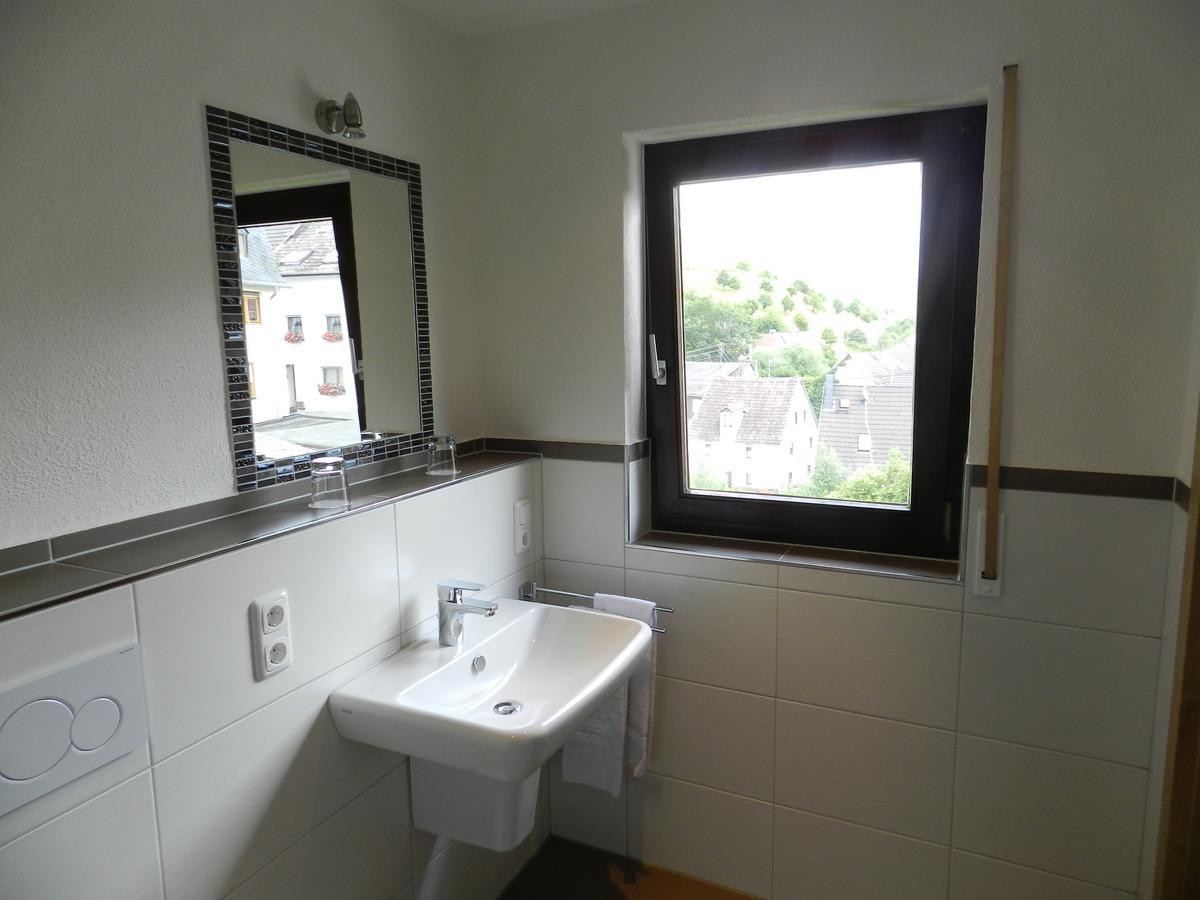 Weingut Stassen Hotel Oberheimbach Екстериор снимка
