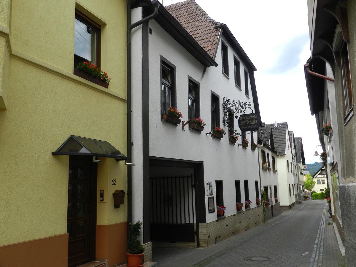 Weingut Stassen Hotel Oberheimbach Екстериор снимка